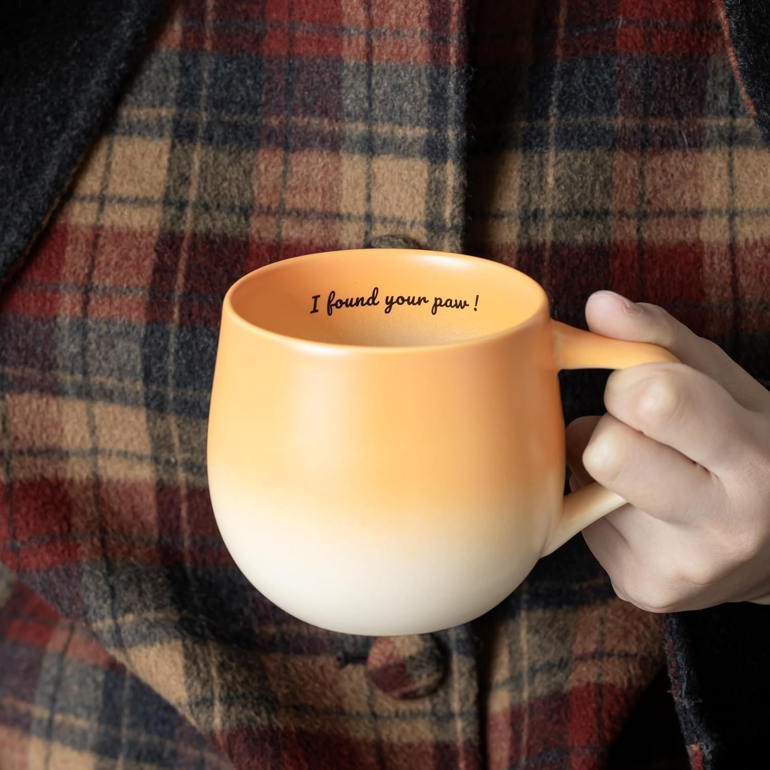 Interior illustration revealed at the bottom of an empty Urboria Orivon mug